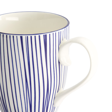 Nippon Blue Tasse bei Tokyo Design Studio (Bild 5 von 6)