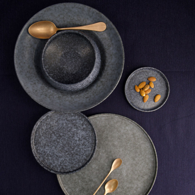 Nezumi Pasta Plate at Tokyo Design Studio (picture 6 of 7)