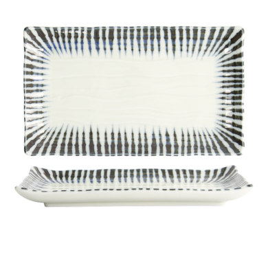 Shin Tokusa Teller bei Tokyo Design Studio (Bild 1 von 7)