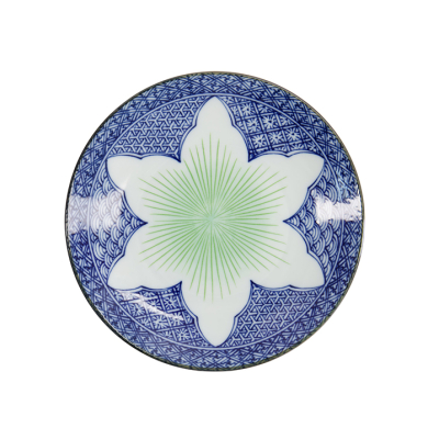 Lily Flower Plate at Tokyo Design Studio (picture 3 of 4)