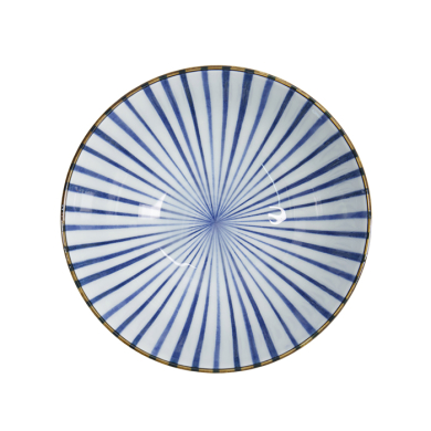 Natsu Tokusa  Schale bei Tokyo Design Studio (Bild 3 von 6)