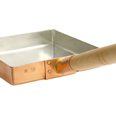Copper Tamago Pan at Tokyo Design Studio (picture 5 of 6)