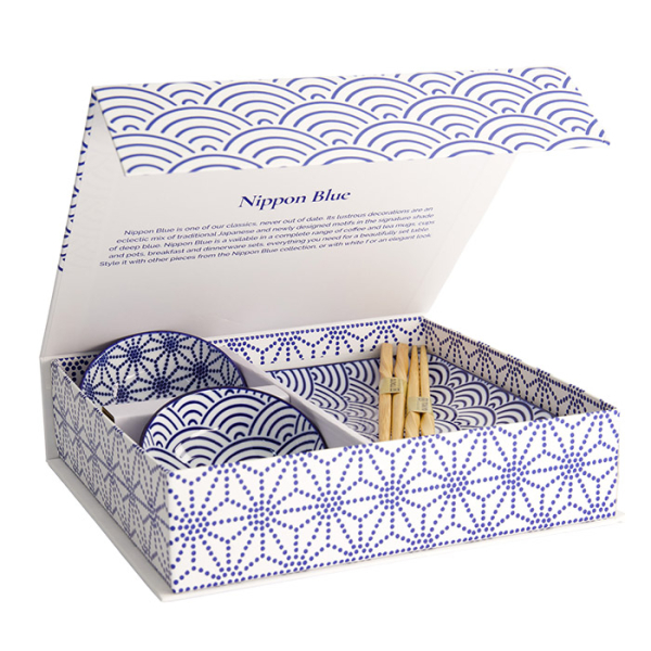 Nippon Blue Sushi-Set bei Tokyo Design Studio (Bild 2 von 7)