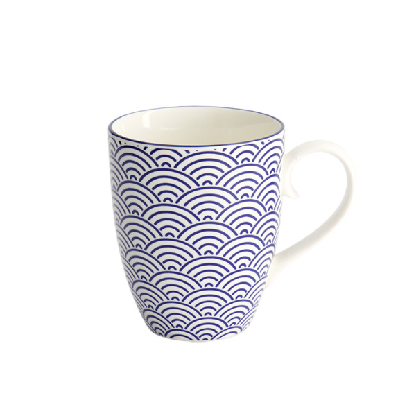Nippon Blue Tasse bei Tokyo Design Studio (Bild 4 von 6)