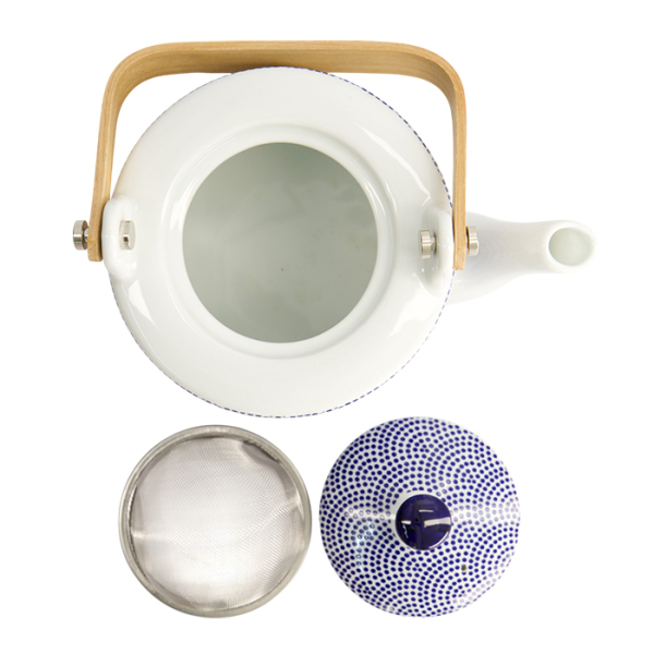 Nippon Blue Teapot at Tokyo Design Studio (picture 5 of 6)