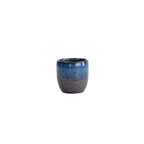 4,5 x 4,5 cm Sake-Cup bei Tokyo Design Studio (Bild 3 von 7)