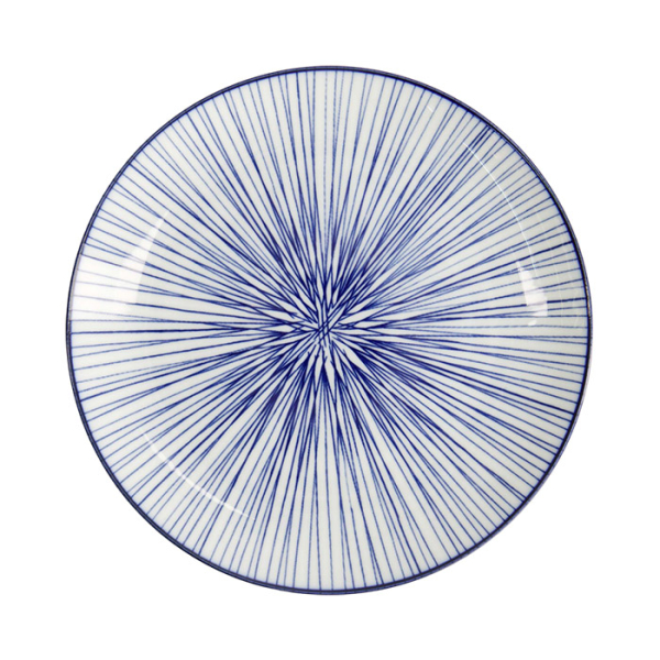 Nippon Blue Teller bei Tokyo Design Studio (Bild 2 von 6)