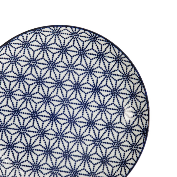 Nippon Blue Teller bei Tokyo Design Studio (Bild 5 von 6)