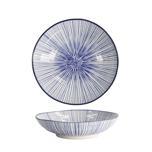 Nippon Blue Pasta-Teller bei Tokyo Design Studio (Bild 1 von 6)