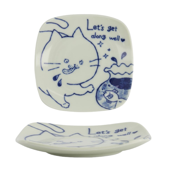 Neko Maruke Teller bei Tokyo Design Studio (Bild 1 von 5)