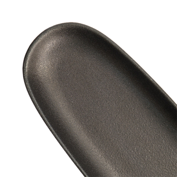 40.5x12.7x3.5cm Yuzu Black Oval Plate at Tokyo Design Studio (picture 5 of 7)