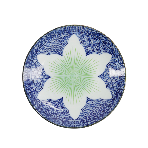 Lily Flower Plate at Tokyo Design Studio (picture 3 of 4)