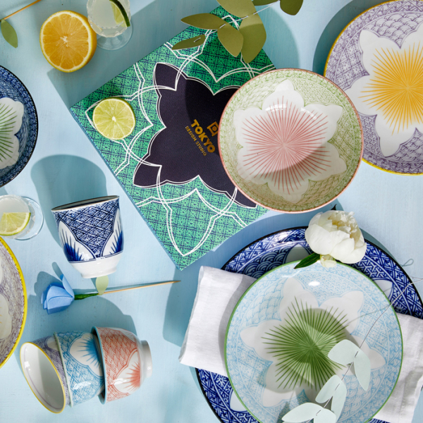 TDS, Plate, Lily Flower, Blue, Ø26x3 cm - Item No: 21156