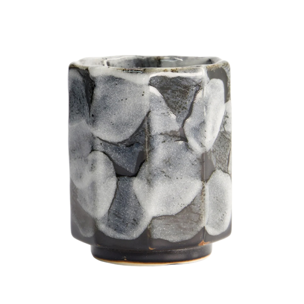 Grau Tetsu Glaze Teebecher bei Tokyo Design Studio (Bild 3 von 6)