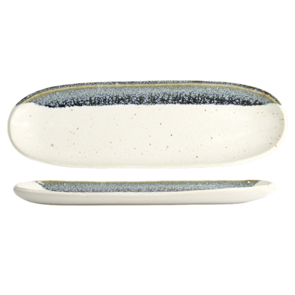 White Oval Plate at Tokyo Design Studio (picture 1 of 6)