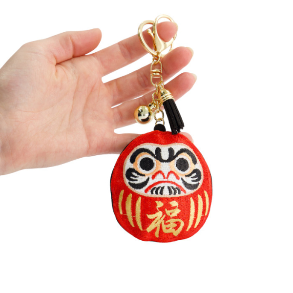 Daruma Aufnäher Schlüsselanhänger bei Tokyo Design Studio (Bild 3 von 3)
