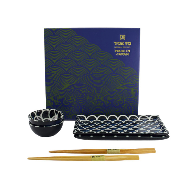 Nippon Black Sushi Set at Tokyo Design Studio (picture 1 of 7)