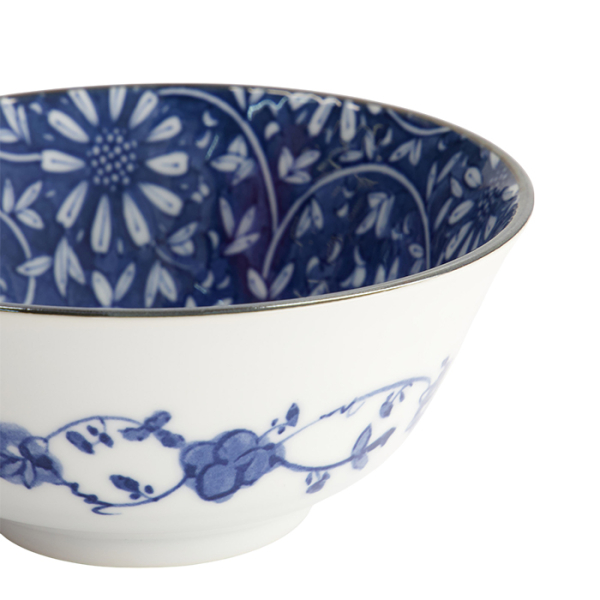 Nippon Blue Tayo-Schale bei Tokyo Design Studio (Bild 5 von 6)