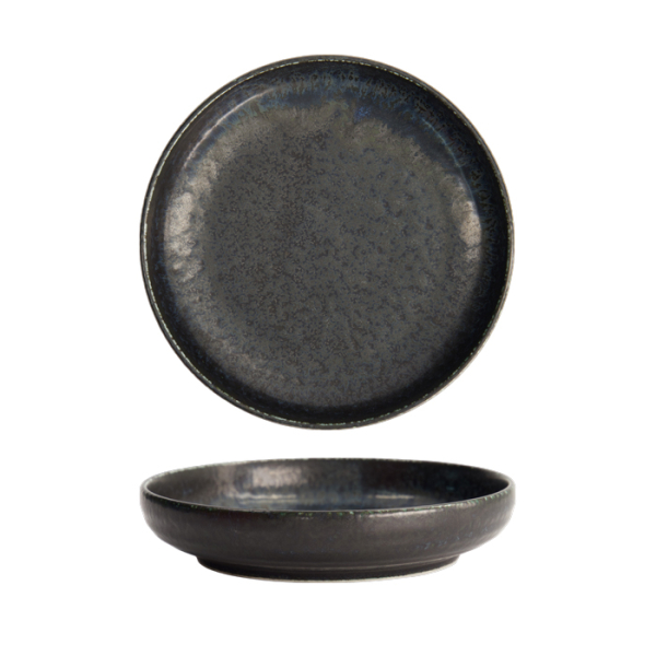 Onyx Noir Plate at Tokyo Design Studio (picture 1 of 6)