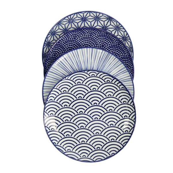 4 pcs Plate Set at Tokyo Design Studio (picture 1 of 9)