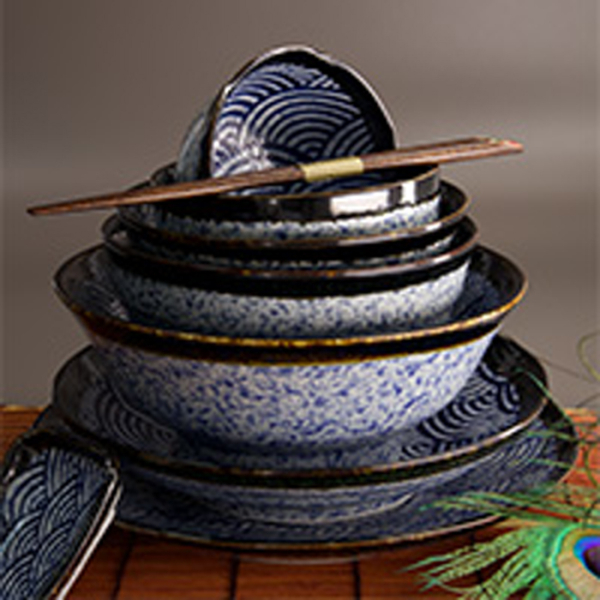 Aisai Seigaiha Schale bei Tokyo Design Studio (Bild 5 von 6)