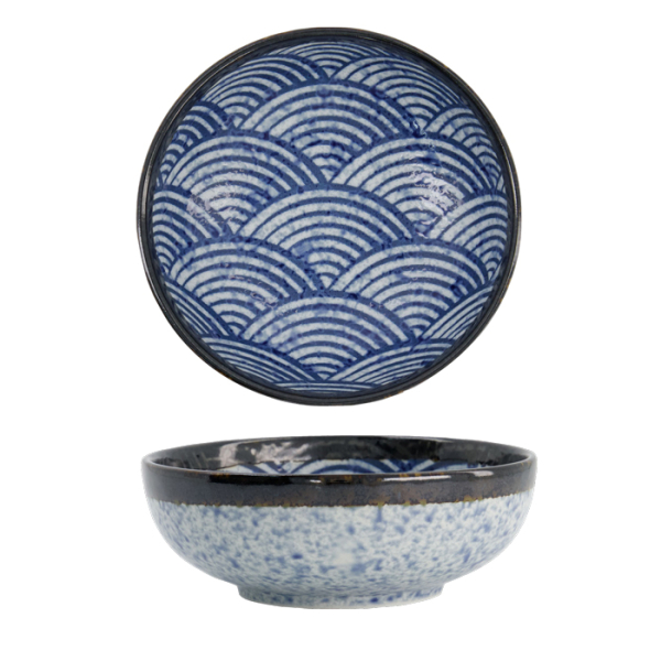 Aisai Seigaiha Schale bei Tokyo Design Studio (Bild 1 von 5)