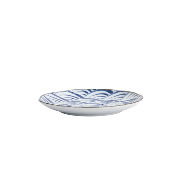 Natsu Nami Plate at Tokyo Design Studio (picture 4 of 6)