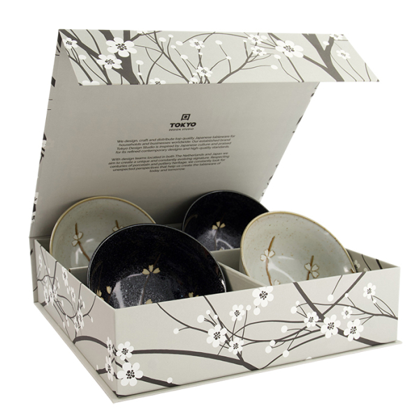 Nippon Black 4 Schalen Set bei Tokyo Design Studio (Bild 1 von 6)