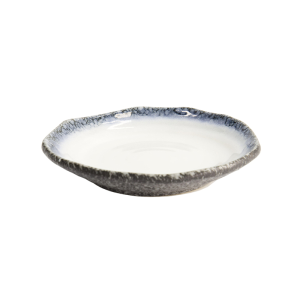 Tajimi Teller bei Tokyo Design Studio (Bild 2 von 7)