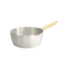 Aluminium Topf Ikihara bei Tokyo Design Studio (Bild 1 von 7)