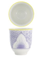 Lily Flower Becher bei Tokyo Design Studio (Bild 1 von 5)