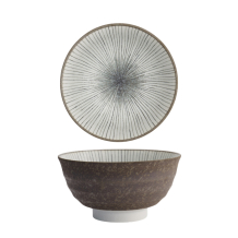 Satomaki Tokusa Tayo-Schale bei Tokyo Design Studio (Bild 1 von 7)