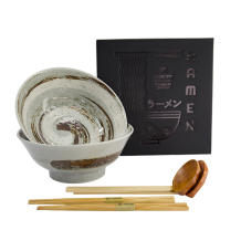 Mixed Bowls Senshi Ramenschale in Geschenkbox bei Tokyo Design Studio (Bild 1 von 3)