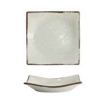 Hime Kobiki Teller bei Tokyo Design Studio (Bild 1 von 5)