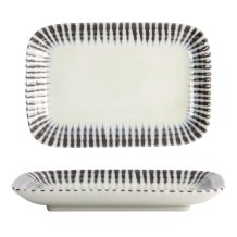 Shin Tokusa Teller bei Tokyo Design Studio (Bild 1 von 5)