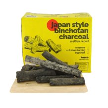 Kishu Binchotan Charcoal Hanmaru Diameter 3-6cm Konro Grill bei Tokyo Design Studio (Bild 1 von 5)
