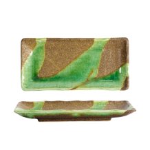 Shared Dining Plate at Tokyo Design Studio (picture 1 of 7)